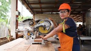 America’s Richest Women: Breaking Barriers in a Male-Dominated World