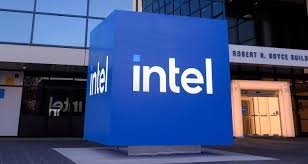 How Chip Giant Intel Spurned OpenAI and Fell Behind in AI Race