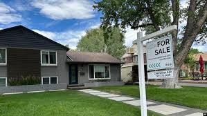 US 30-Year Mortgage Rate Drops Amid Weak Jobs Data and Fed Rate-Cut Signal