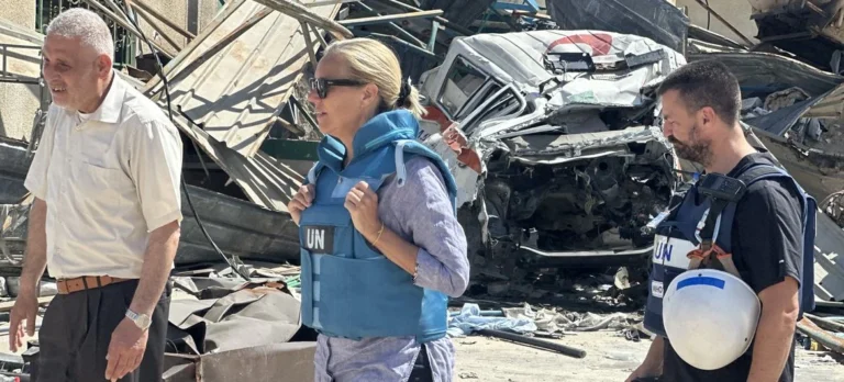 UN Gaza Aid Chief Criticizes Global Response to Civilian Crisis