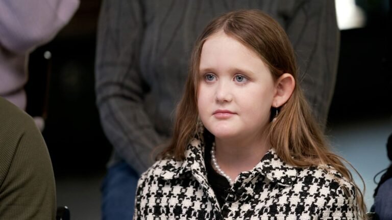 A Social Media Mishap and a Return to an Old Team: Key Moments to Watch for in Week 14 of the NFL Season