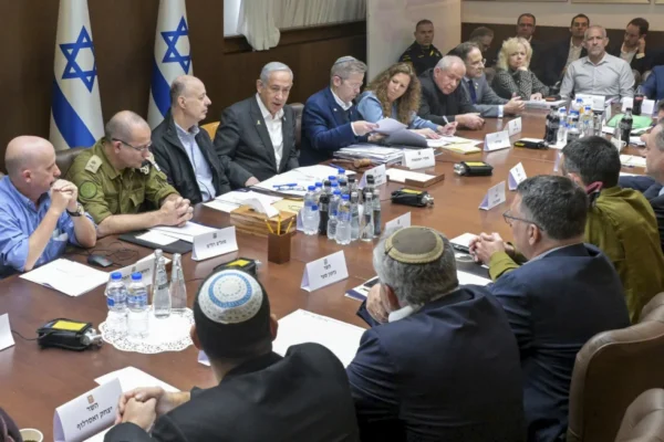 Israel’s Cabinet Approval of Gaza Ceasefire Exposes Internal Divisions