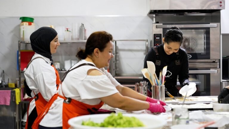 This Startup is Empowering Women by Connecting Home Chefs with Hungry Office Workers