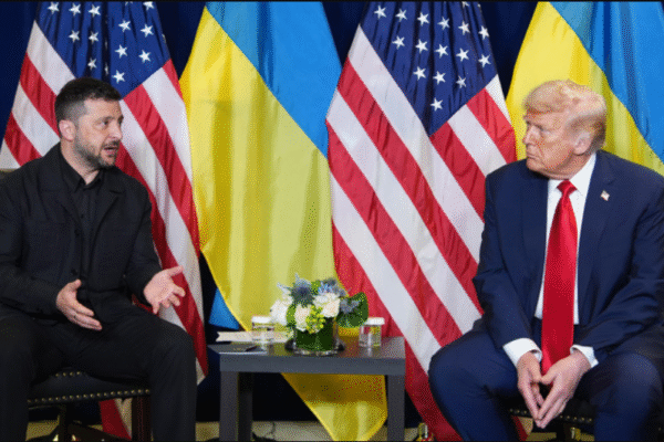 Ahead of Zelenskyy Visit, Trump Signals Hesitation on Sending Tomahawk Missiles to Ukraine